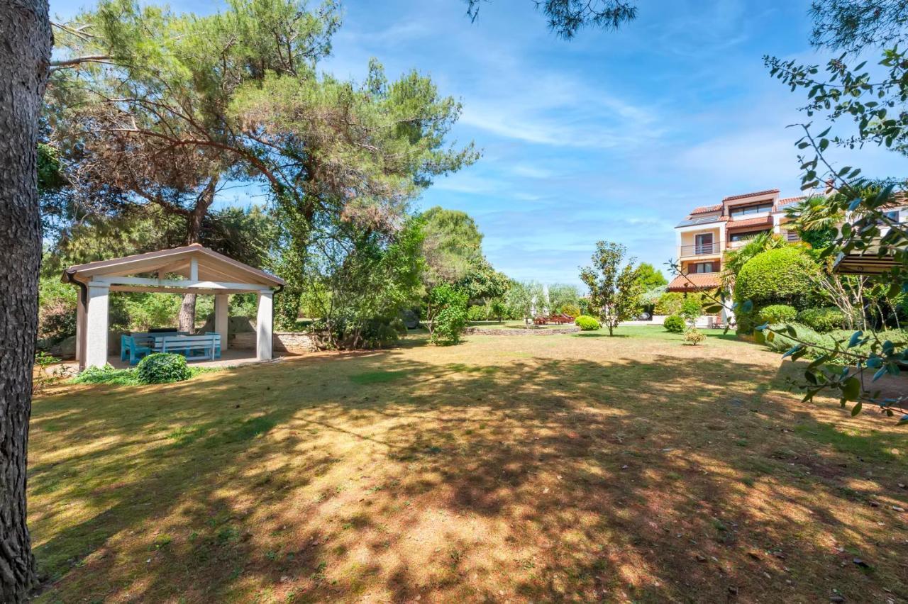 Apartments Villa Rossella 1 Rovinj Exterior photo