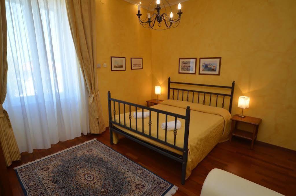 Apartments Villa Rossella 1 Rovinj Exterior photo