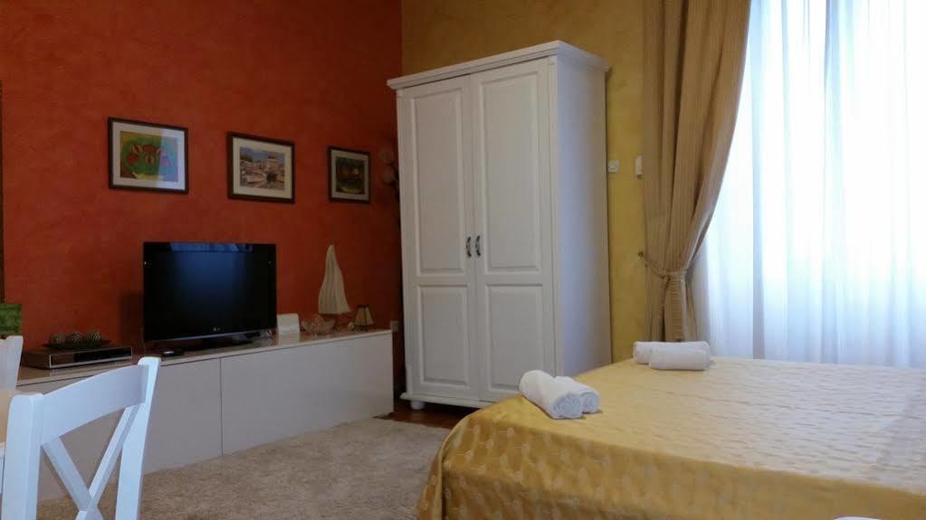 Apartments Villa Rossella 1 Rovinj Exterior photo